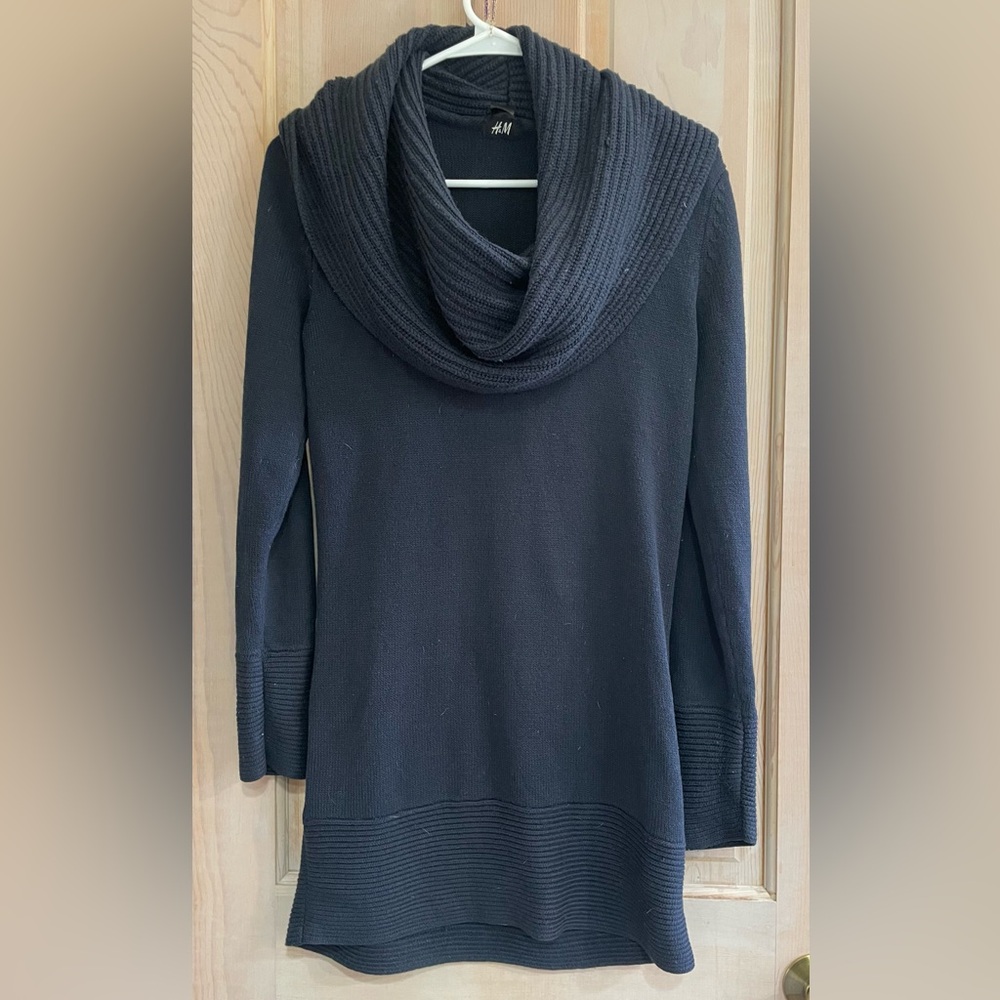 Elegant Black Women's Sweater